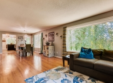 19435 NW West Union Rd-large-004-007-Living Room-1500x1000-72dpi